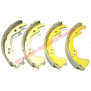 Kit de zapatas de freno (LONG LUG) - Classic Fiat 500, 600, 850