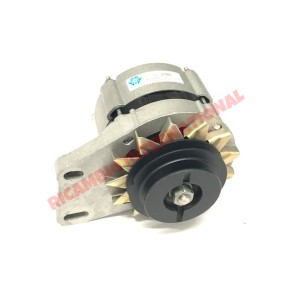Alternador reacondicionado (con regulador de tensión)-Fiat 900 T/E, 238