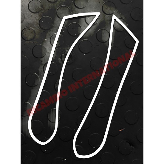 Front Lamp Lens Seal Kit - Fiat 124 Sport Spider