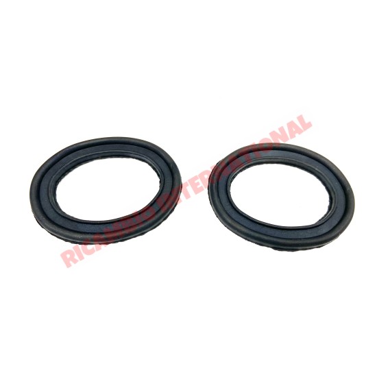 Windscreen Wiper Pivot Base Rubber Seal Kit (2) - Lancia Fulvia