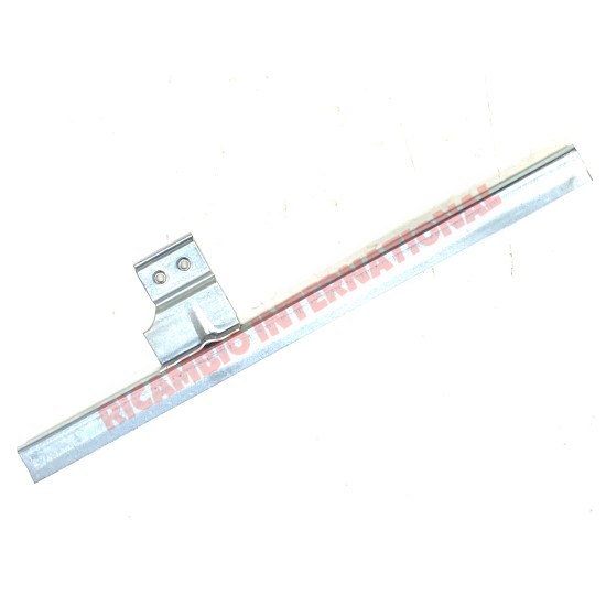 N/S Left Hand Front & Rear Door Glass Bottom Guide - Fiat 124,125,131