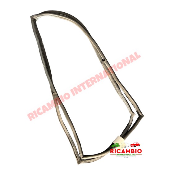 Pair of Rear Side Rubber Seals - Fiat 131 Racing