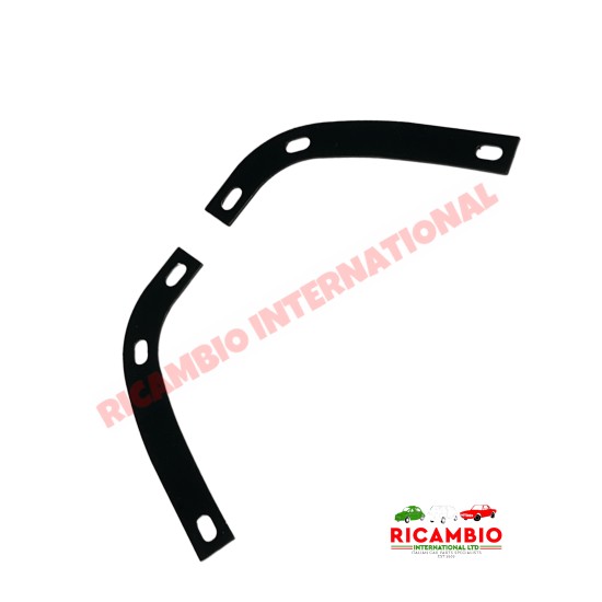 Bonnet Seal Corner Trim Kit - Fiat 126
