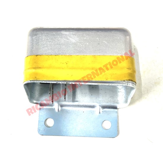 Regolatore di tensione Hella (TIPO BOSCH) - Fiat 126,850,124,130, Dino