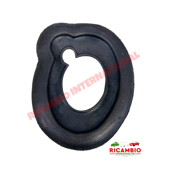 Junta de goma inferior del depósito de combustible - Fiat 2300 Coupe